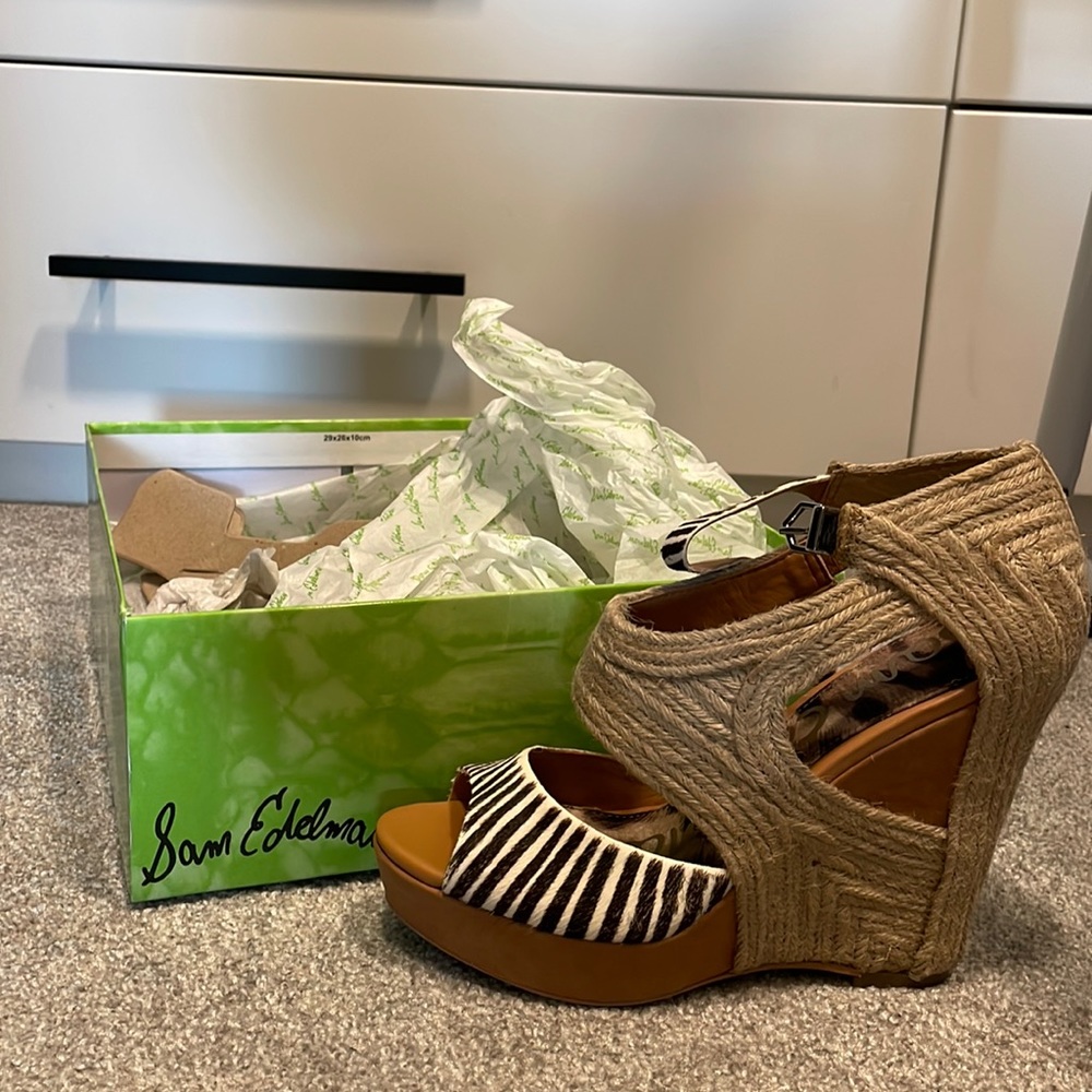 NIB Sam Edelman Katie Black and Ivory 6.5